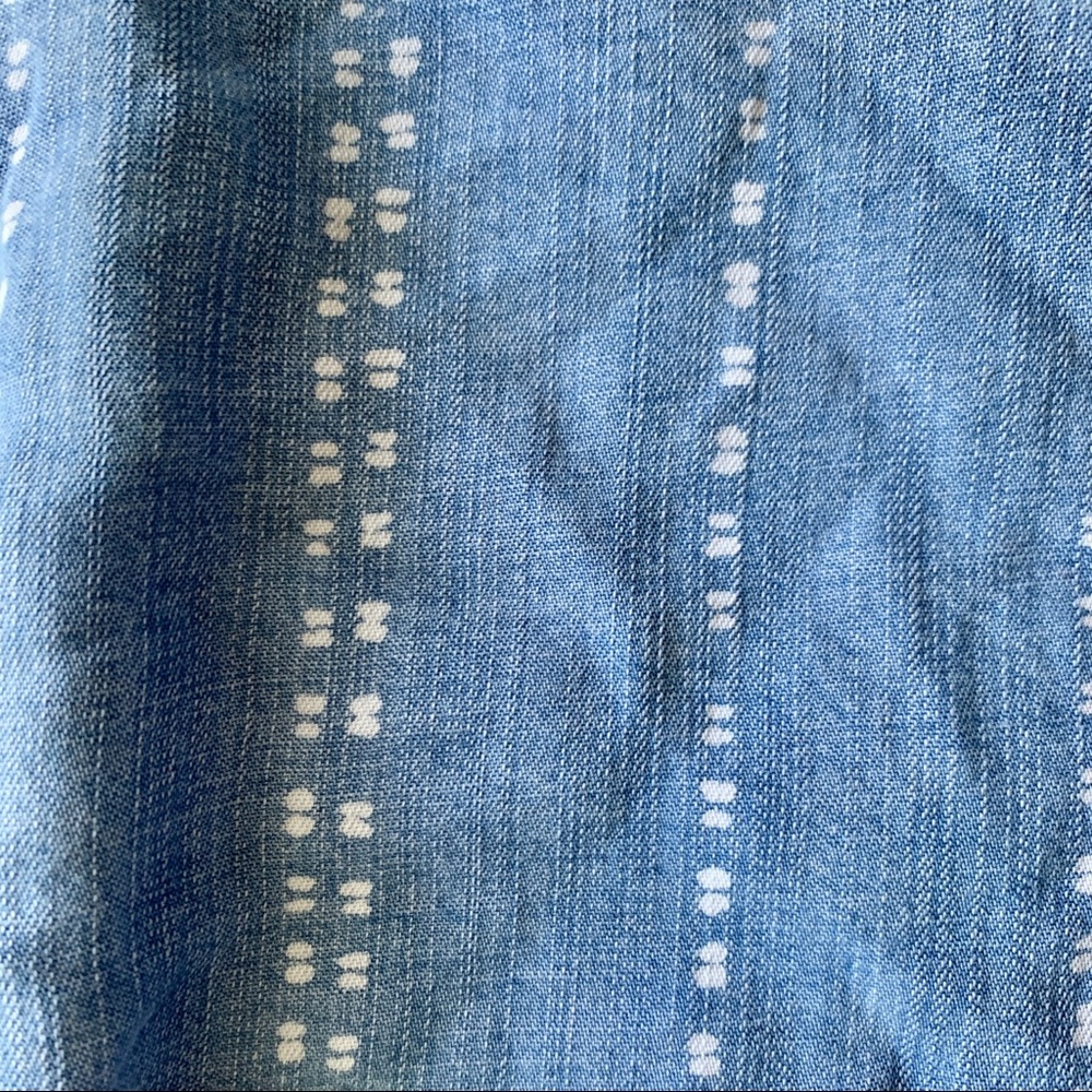 Cloth & Stone long sleeve button up tie front Boho Western Crop Denim Top Small - Picture 9 of 9